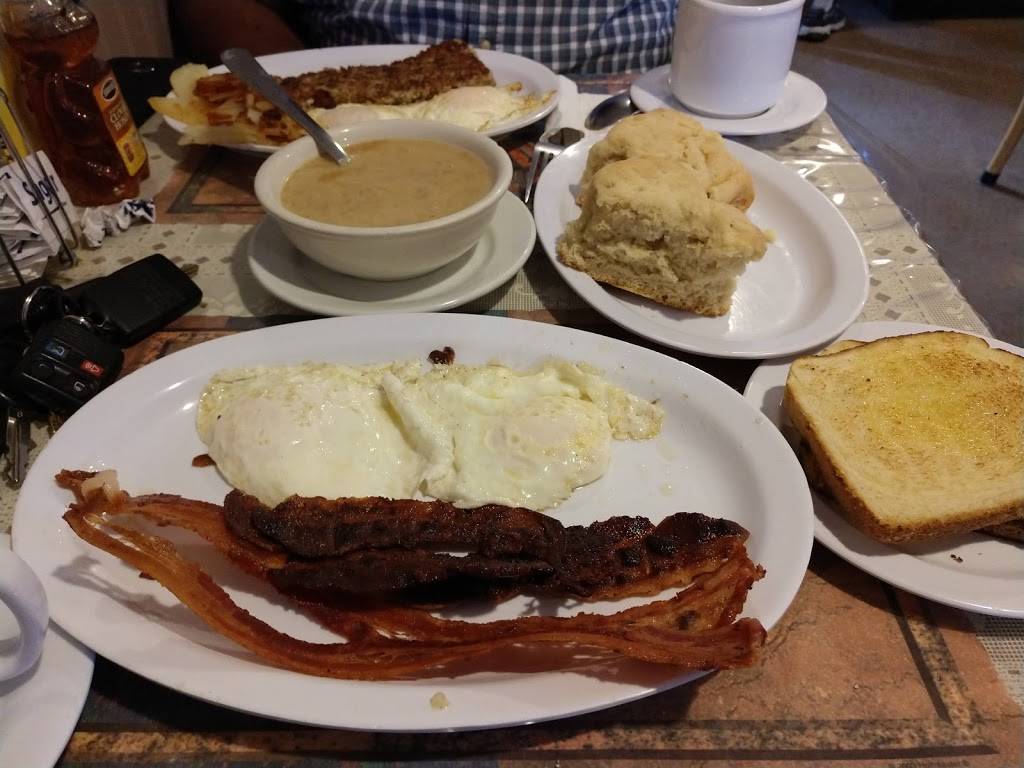 Millville Restaurant | restaurant | 1198 Ross Millville Rd, Hamilton, OH 45013, USA | 5138634644 OR +1 513-863-4644