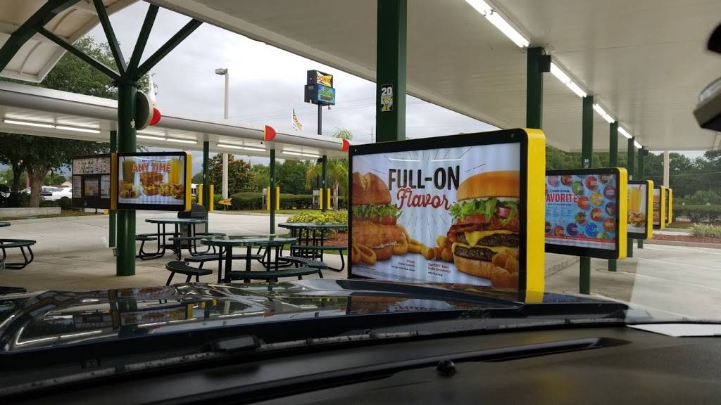 Sonic Drive-In | restaurant | 10251 Big Bend Rd, Riverview, FL 33569, USA | 8137410300 OR +1 813-741-0300