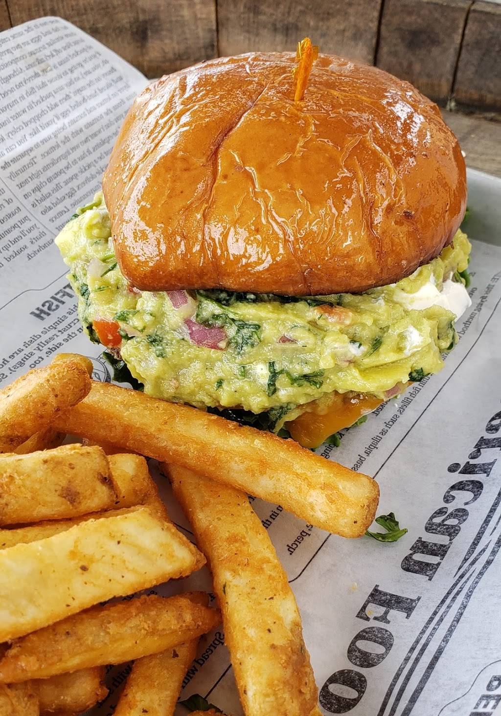 Pour Bar & Lounge | night club | 485 Springfield St, Feeding Hills, MA 01030, USA | 4132099934 OR +1 413-209-9934