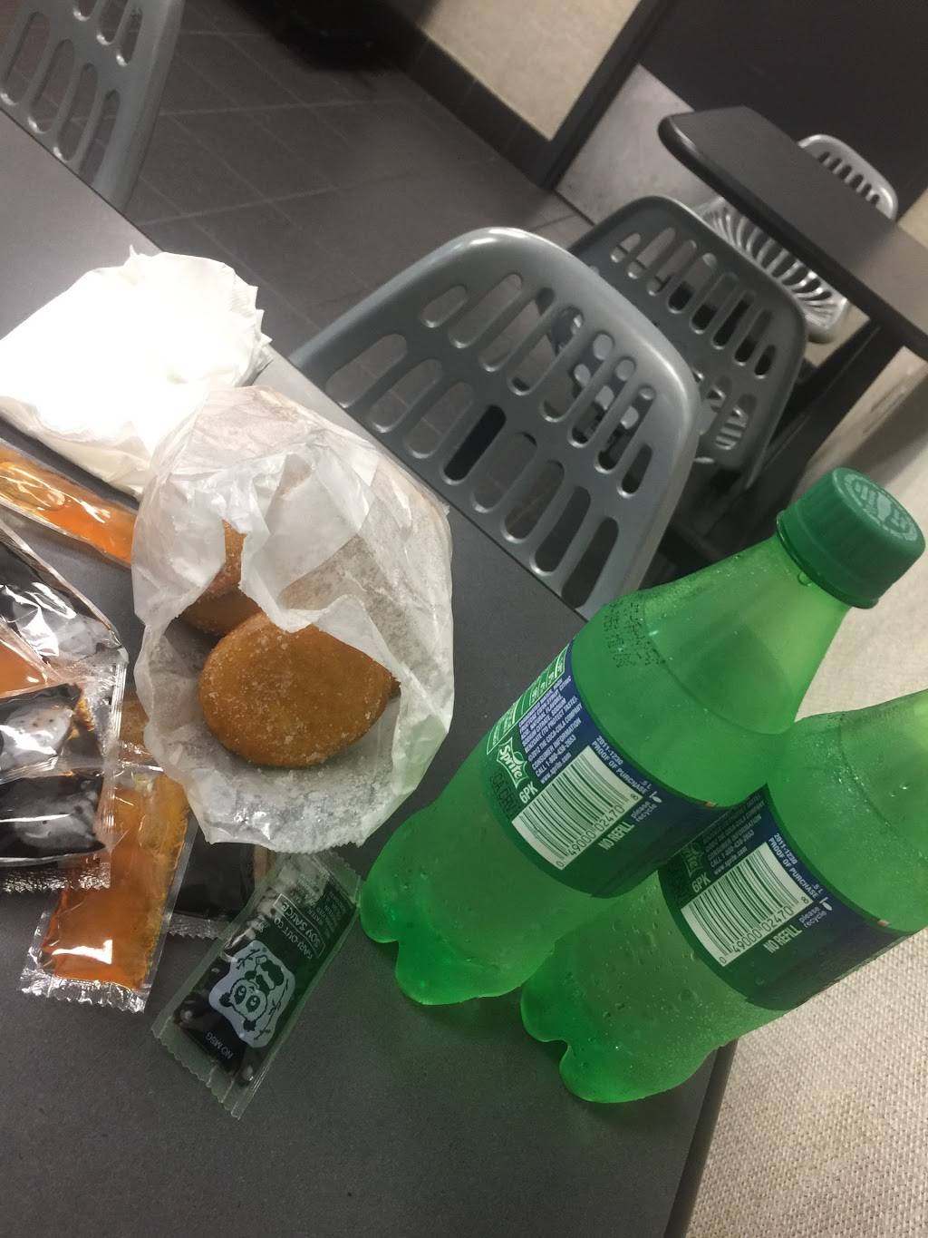 Lius Kitchen | restaurant | 5330 Singleton Blvd, Dallas, TX 75212, USA | 2149209888 OR +1 214-920-9888