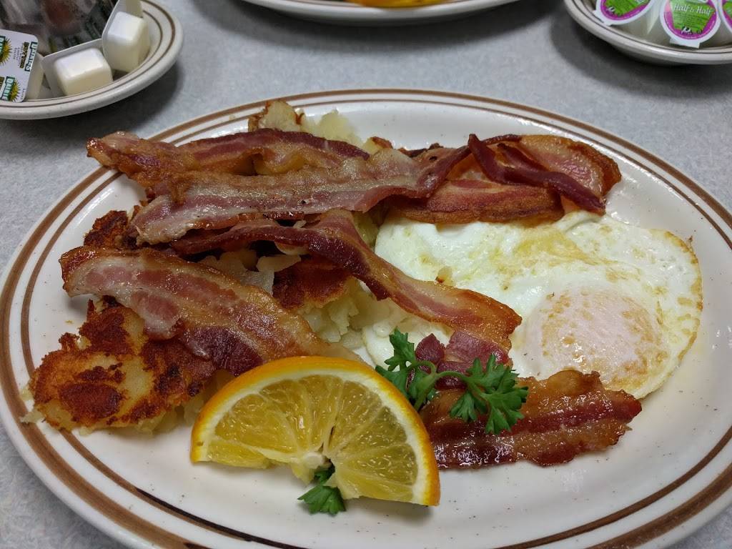 Mollies Country Kitchen | restaurant | 27932 La Paz Rd, Laguna Niguel, CA 92677, USA | 9496439174 OR +1 949-643-9174