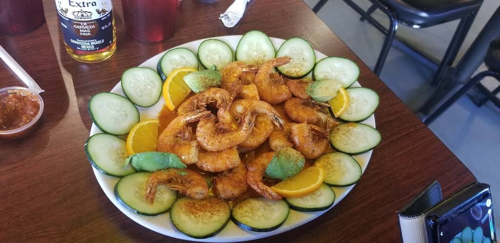 3 Hermanos Taqueria | restaurant | 900 Sterling Pkwy, Lincoln, CA 95648, USA | 9162539107 OR +1 916-253-9107