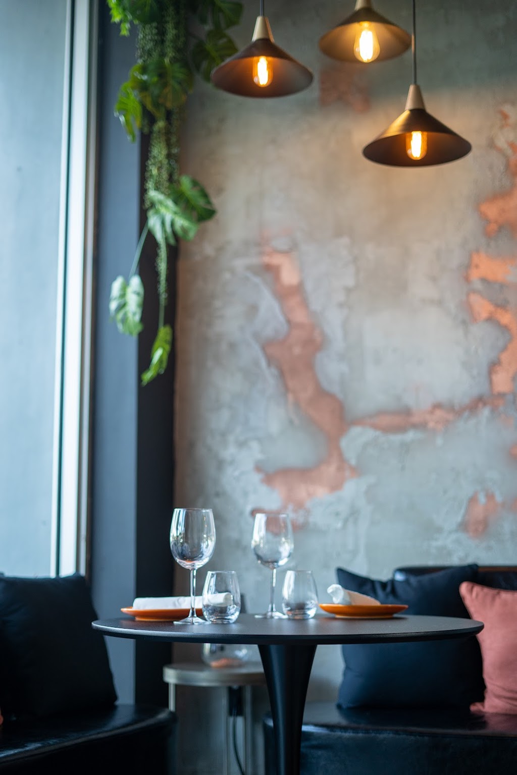 no reservations wine bar | restaurant | 10990 Biscayne Blvd #13, Miami, FL 33161, USA | 3053085253 OR +1 305-308-5253