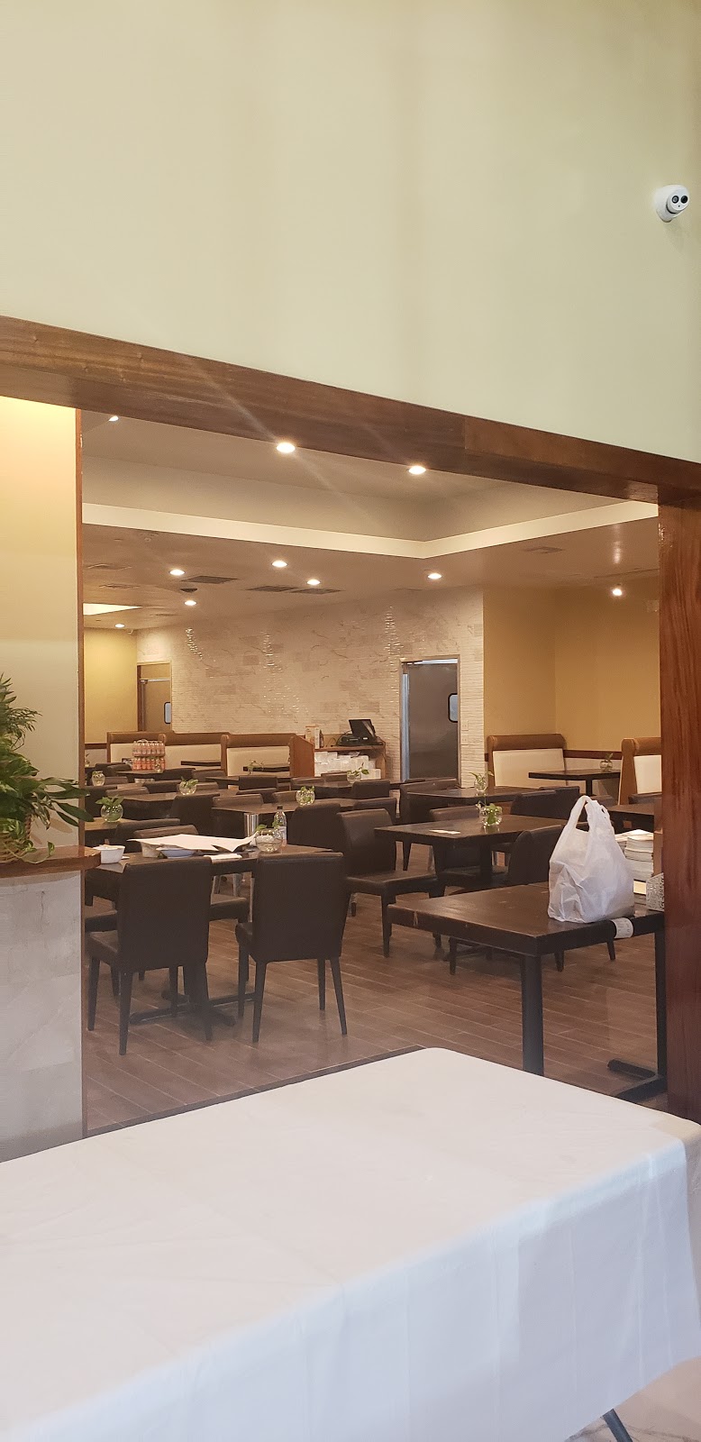 888 Chinese Restaurant | restaurant | 2410 S Wayside Dr, Houston, TX 77023, USA | 7136448888 OR +1 713-644-8888