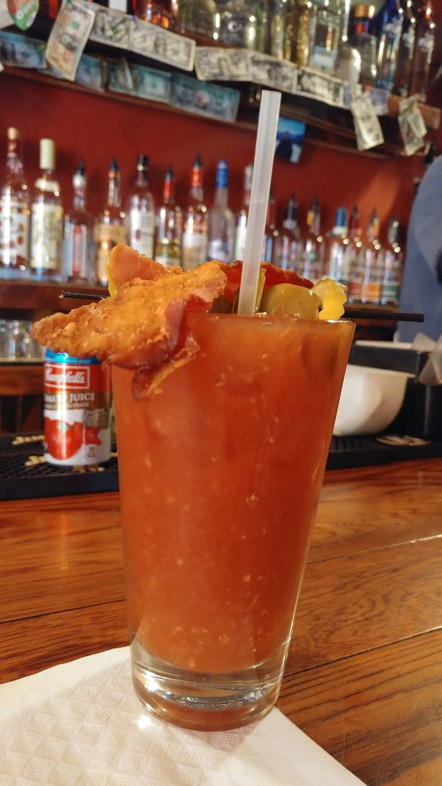 Moogs Restaurant | restaurant | 97 Portland St, Morristown, VT 05661, USA | 8028518225 OR +1 802-851-8225