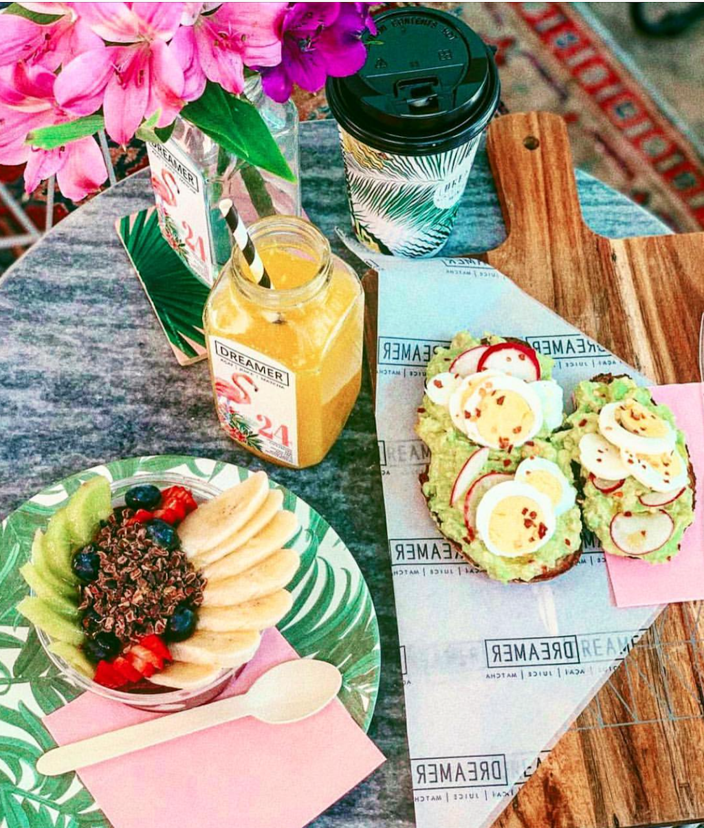 Dreamer Acai Juice Matcha (SOFI) | cafe | 100 Collins Ave # Cu-3, Miami Beach, FL 33139, USA | 7862756164 OR +1 786-275-6164