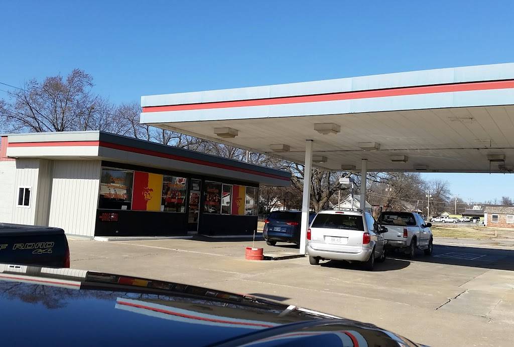 Smokey Racks BBQ | restaurant | 1002 S Broadway St, Pittsburg, KS 66762, USA | 6202327675 OR +1 620-232-7675