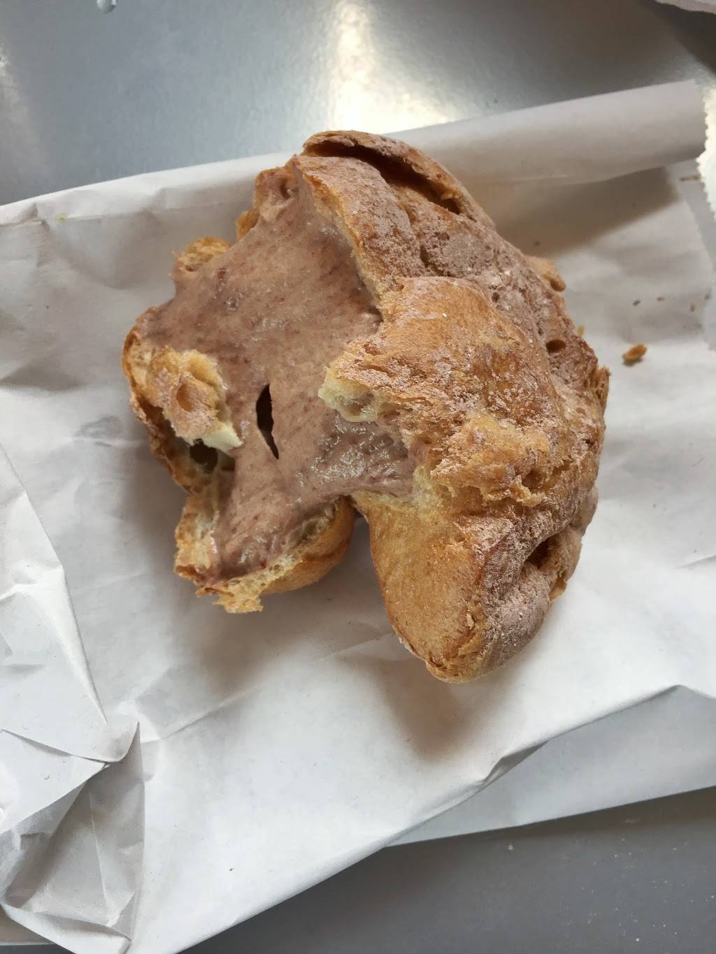 Beard Papas | bakery | 365 2nd Ave, San Mateo, CA 94401, USA | 6503427272 OR +1 650-342-7272