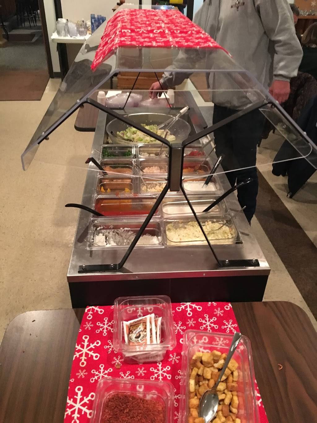 Fraternal Order of Eagles | restaurant | 1205 Lake St, Merrill, WI 54452, USA | 7155367471 OR +1 715-536-7471