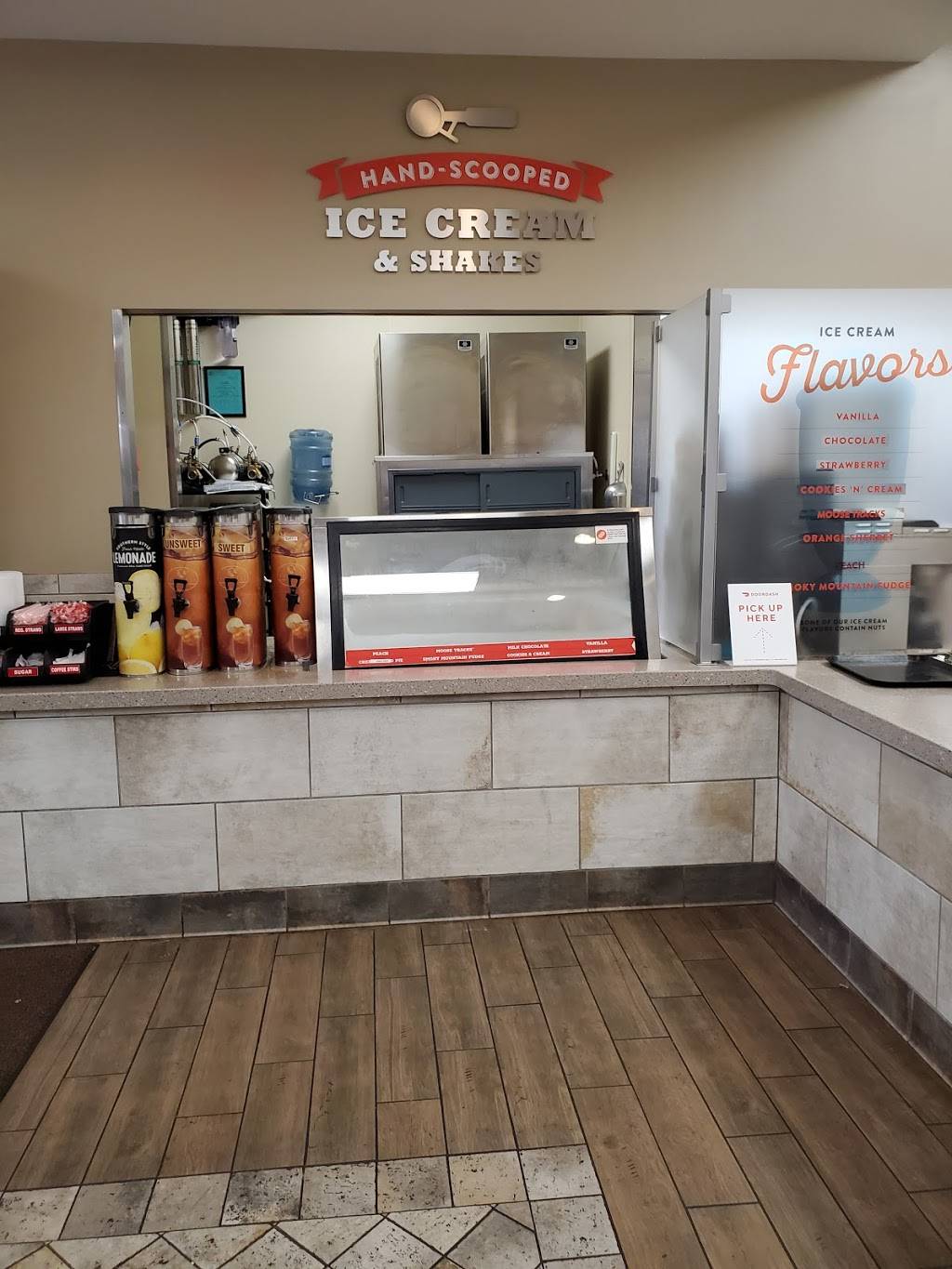 Jacks | restaurant | 2575 Morgan Rd, Bessemer, AL 35022, USA | 2058811572 OR +1 205-881-1572