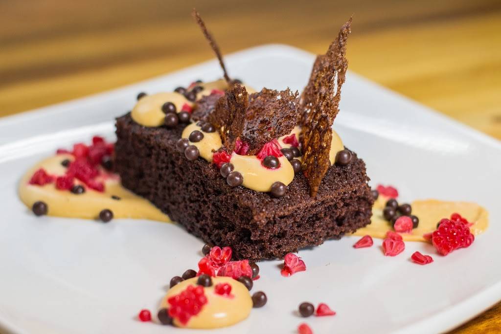 Broderick Roadhouse | restaurant | 6241 Fair Oaks Blvd, Carmichael, CA 95608, USA | 9165505080 OR +1 916-550-5080