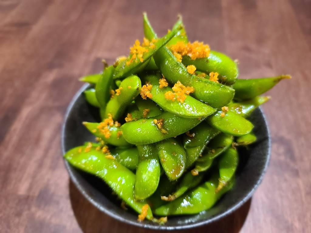 Zuru Zuru Ramen and Donburi | restaurant | 74 Pleasant St, Malden, MA 02148, USA | 7816053773 OR +1 781-605-3773