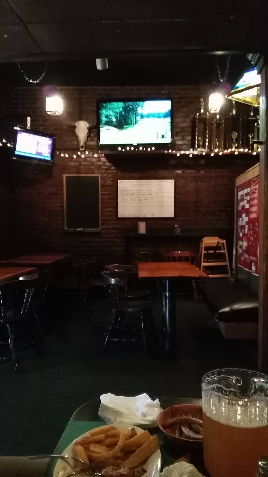 Major Magleashes Pub | restaurant | 268 Washington St, Salem, MA 01970, USA | 9787442328 OR +1 978-744-2328