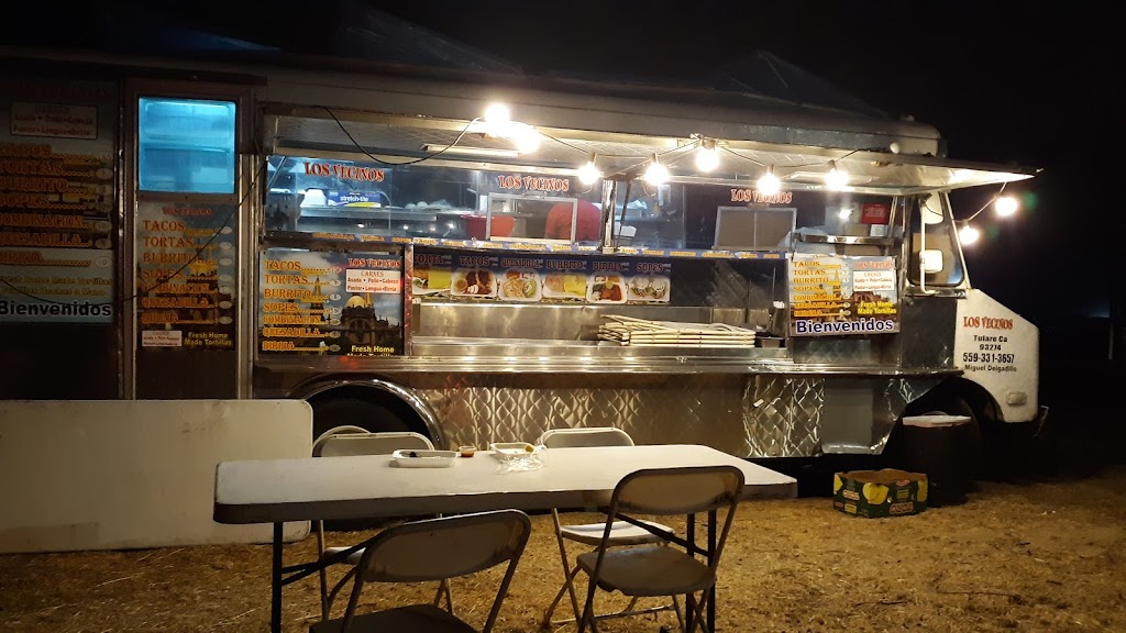 Los Vecinos | restaurant | 2475 S K St, Tulare, CA 93274, USA | 5593313657 OR +1 559-331-3657