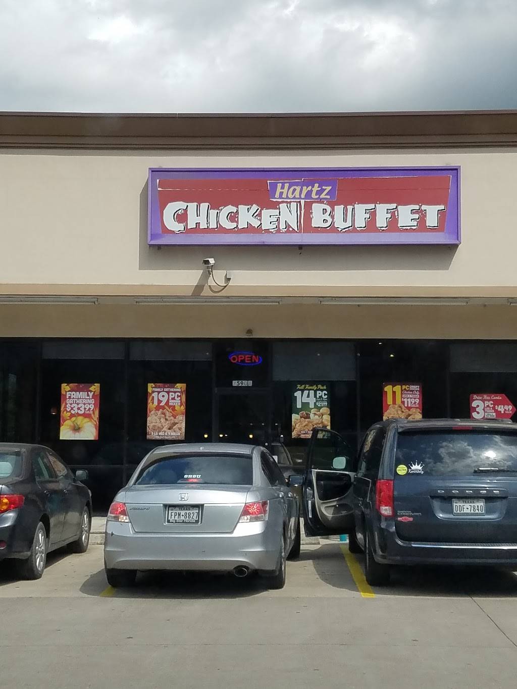 Hartz Chicken Buffet | restaurant | 7590 N Wayside Dr, Houston, TX 77028, USA | 7136338600 OR +1 713-633-8600