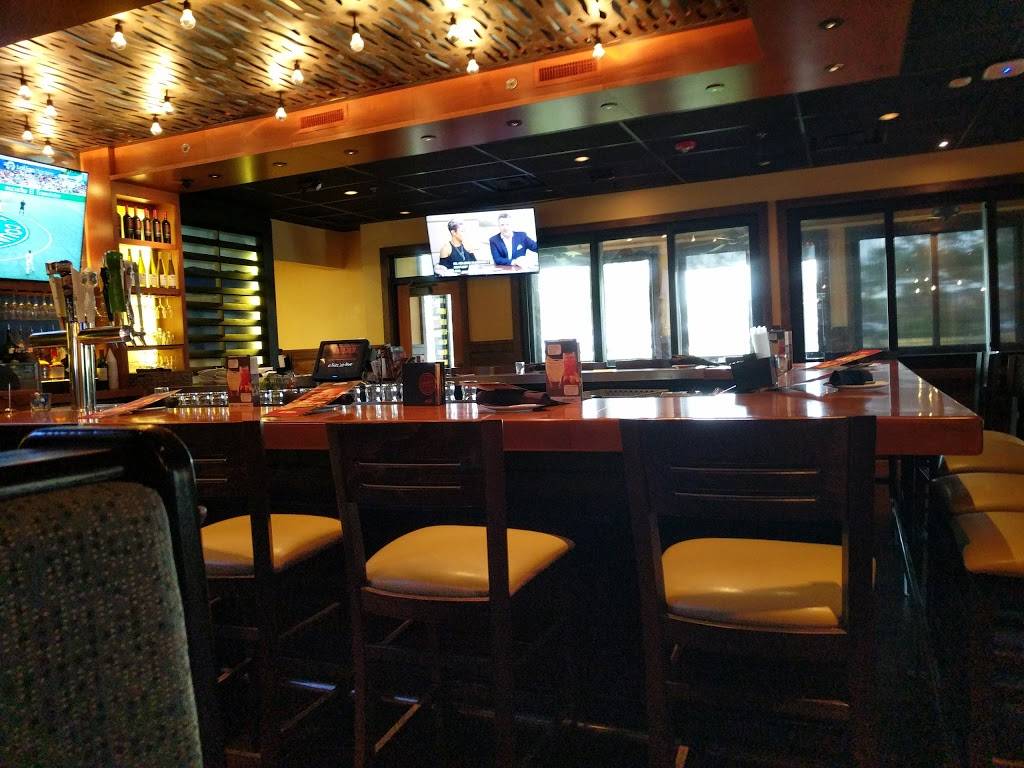 Outback Steakhouse | restaurant | 909 N Elmhurst Rd, Mt Prospect, IL 60056, USA | 8475414329 OR +1 847-541-4329