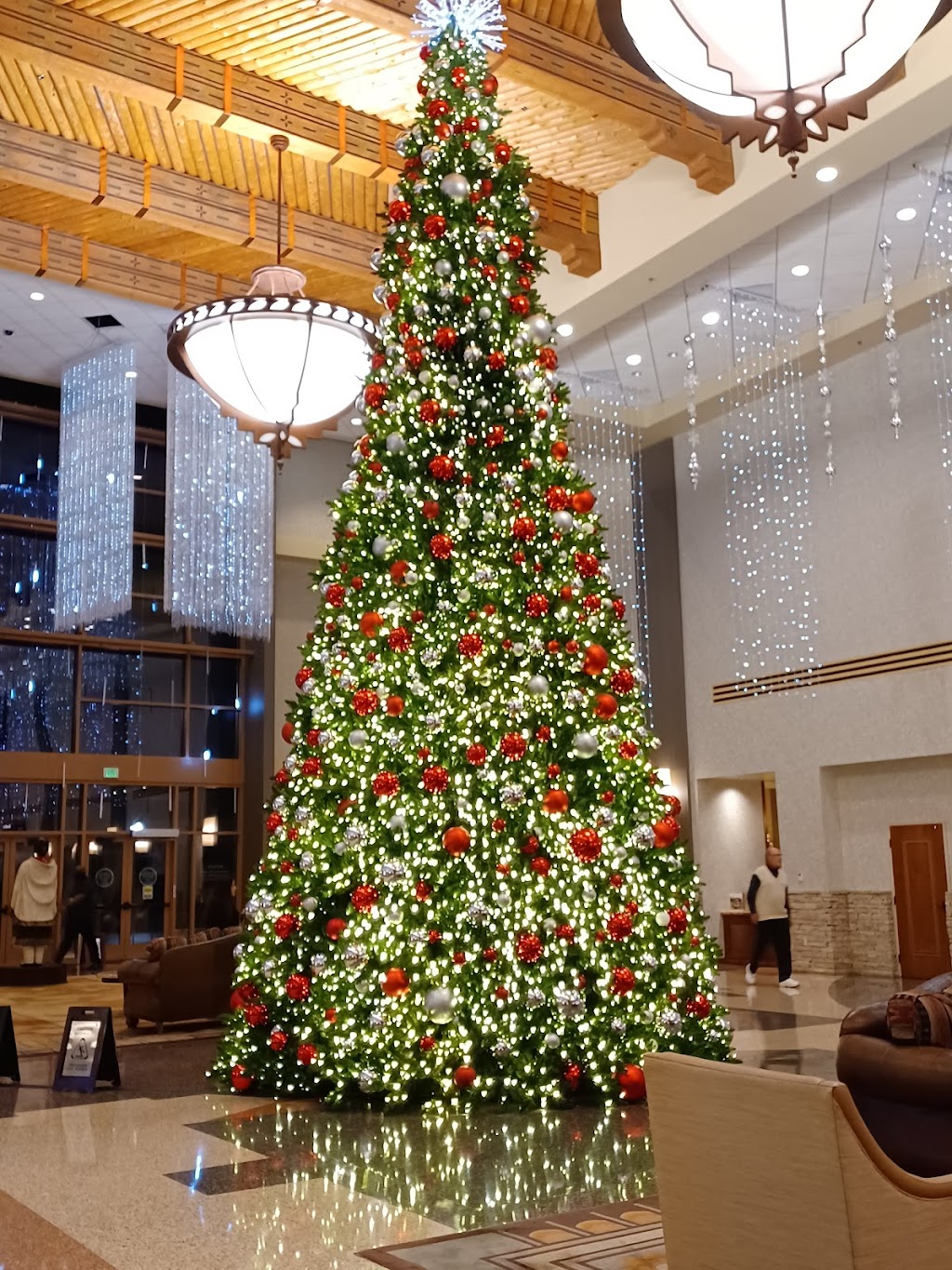 Sandia Resort & Casino | restaurant | 30 Rainbow Rd, Albuquerque, NM 87113, USA | 5057967500 OR +1 505-796-7500