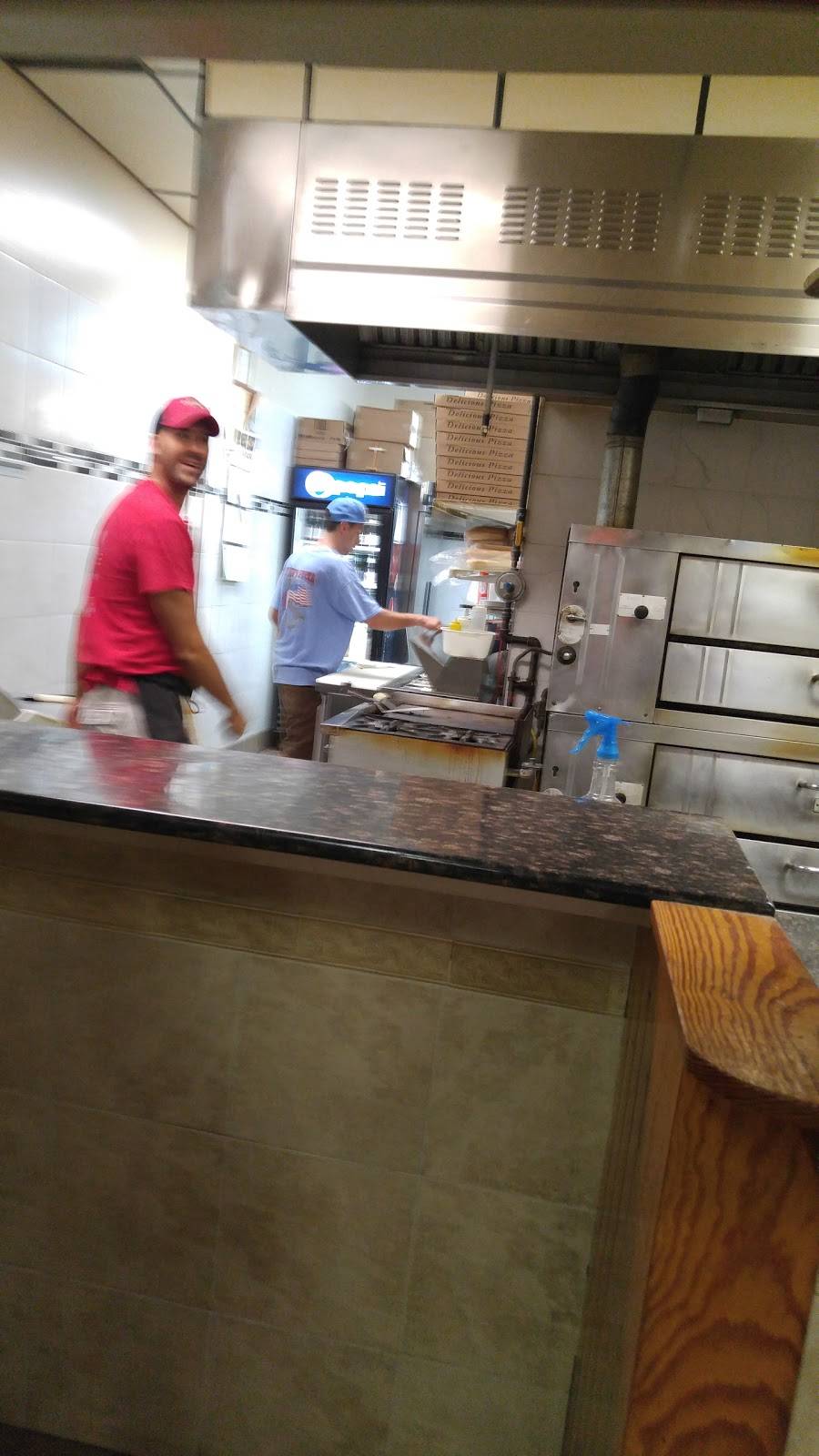 Luigis Pizza | restaurant | 5167 Hwy 70 W #120, Morehead City, NC 28557, USA | 2522403125 OR +1 252-240-3125