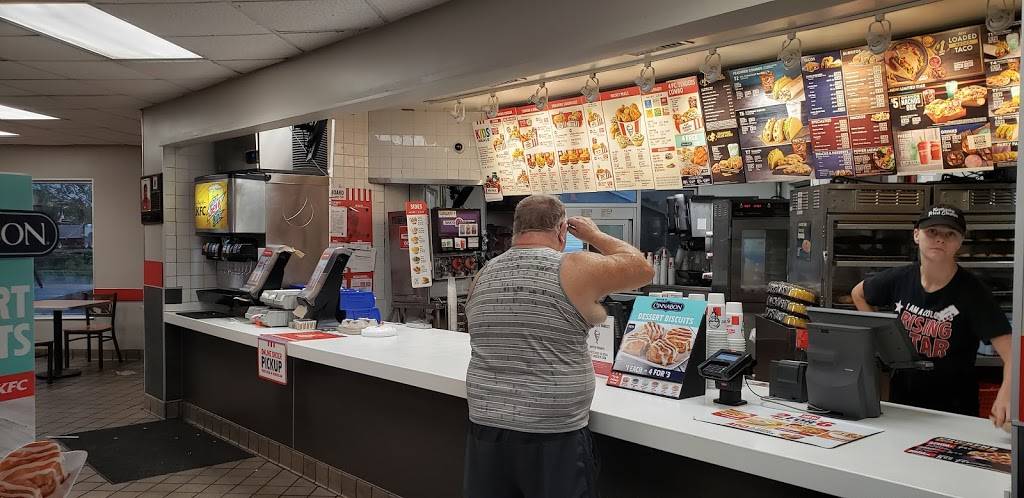 KFC | restaurant | 3185 S John Young Pkwy, Kissimmee, FL 34746, USA | 4078708870 OR +1 407-870-8870