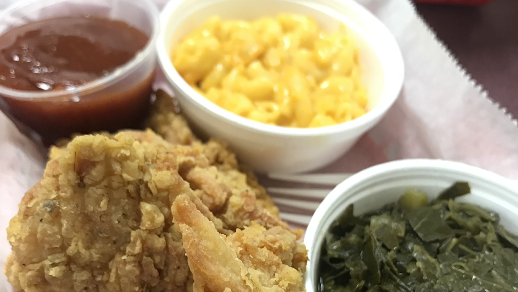 Chicken King Nations Ford @ I-77 Exit 4 | restaurant | 7825 Nations Ford Rd, Charlotte, NC 28217, United States | 7045584546 OR +1 704-558-4546