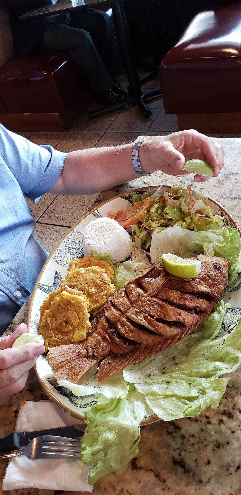 Los Frijolitos Colombian Restaurant | restaurant | 9905 Pines Blvd, Pembroke Pines, FL 33024, USA | 9544330588 OR +1 954-433-0588