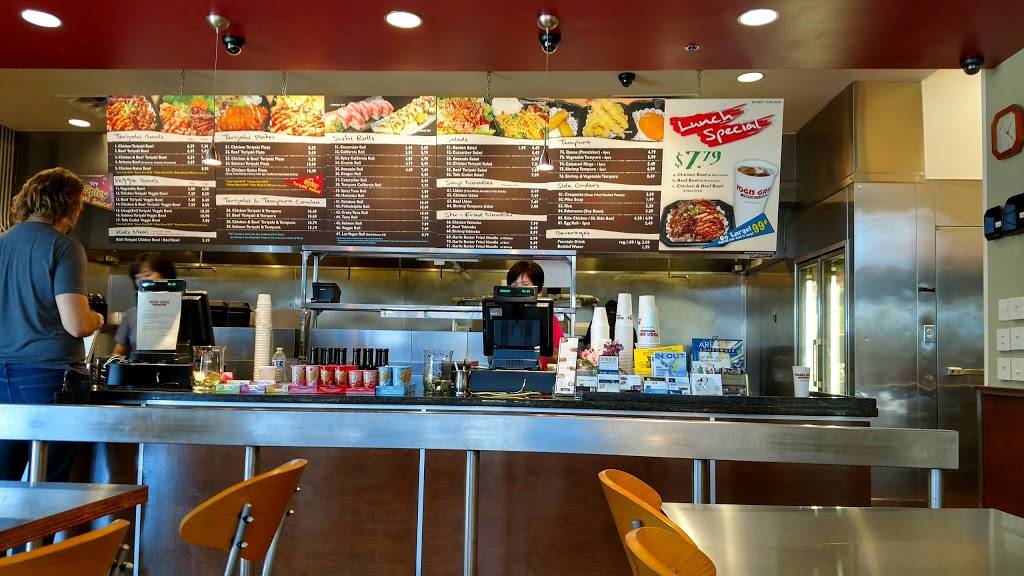 Yogis Grill | restaurant | 2450 W Happy Valley Rd #1155, Phoenix, AZ 85085, USA | 6237802222 OR +1 623-780-2222
