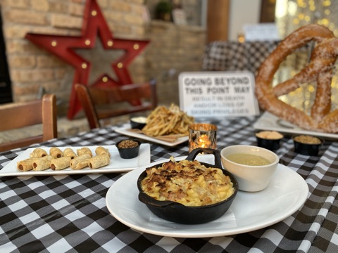 Wrigleyville Ghost Kitchens | restaurant | 3554 N Clark St, Chicago, IL 60657, USA | 7732346092 OR +1 773-234-6092