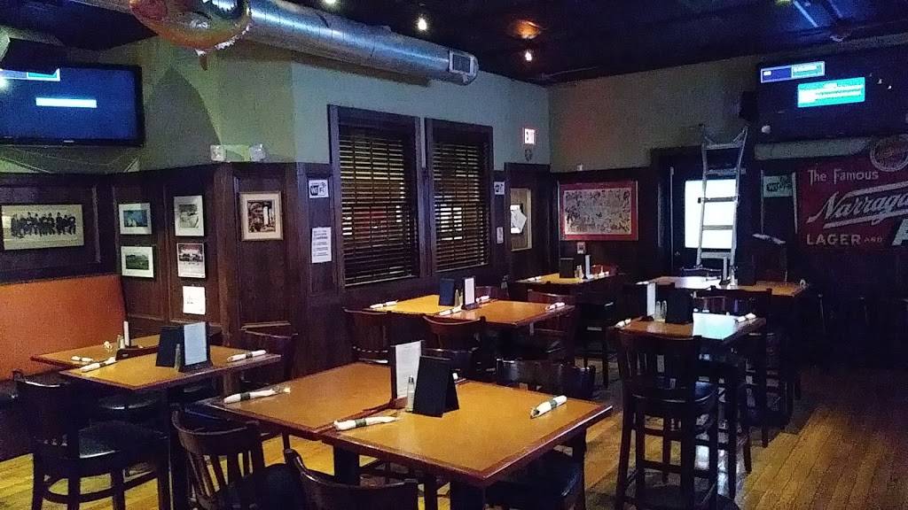 Luckys Bar & Grille | restaurant | 1175 Warren Ave, East Providence, RI 02914, USA | 4014316500 OR +1 401-431-6500