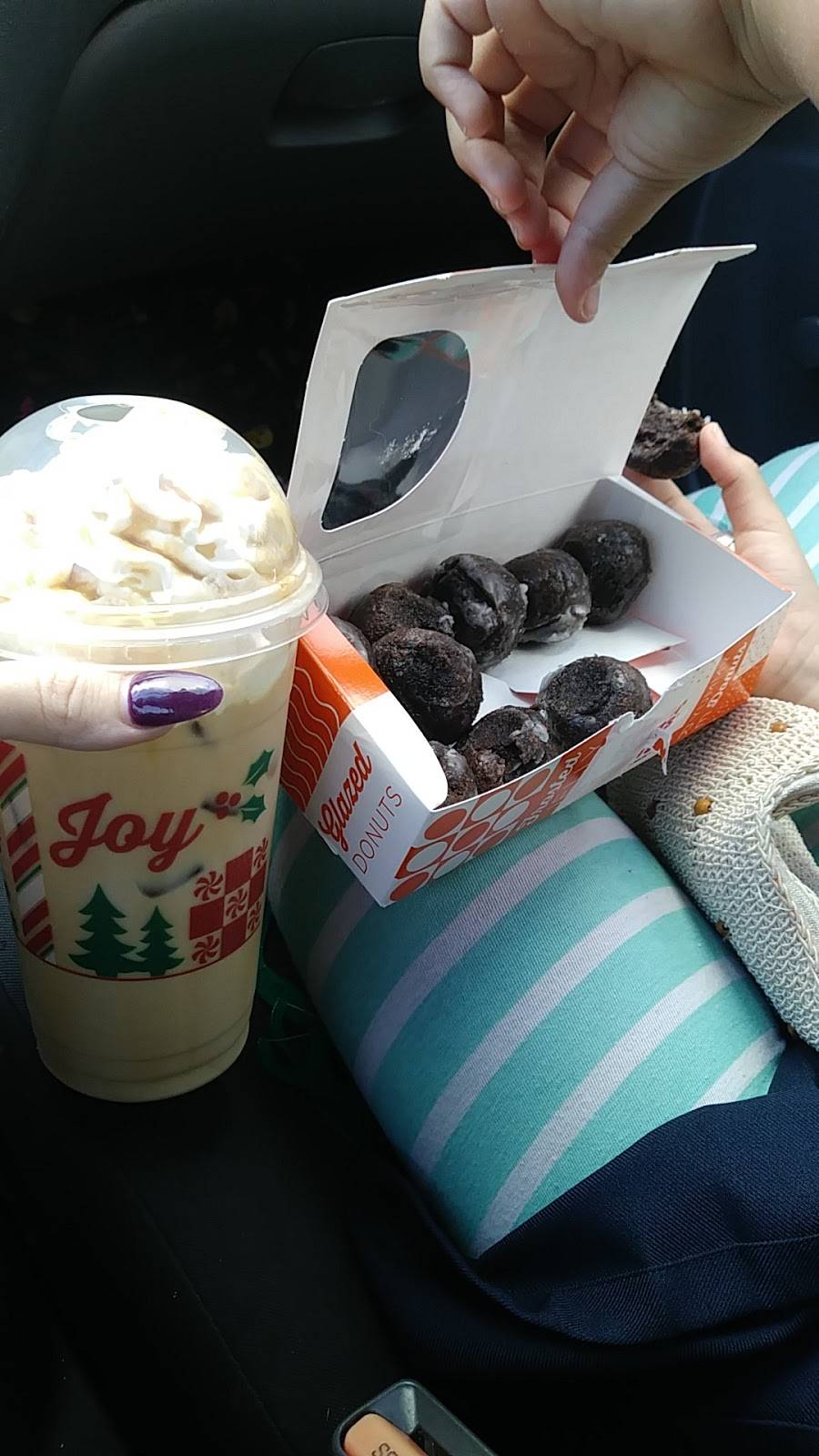 Dunkin | bakery | 811 SE 10th St, Deerfield Beach, FL 33441, USA | 9545964438 OR +1 954-596-4438