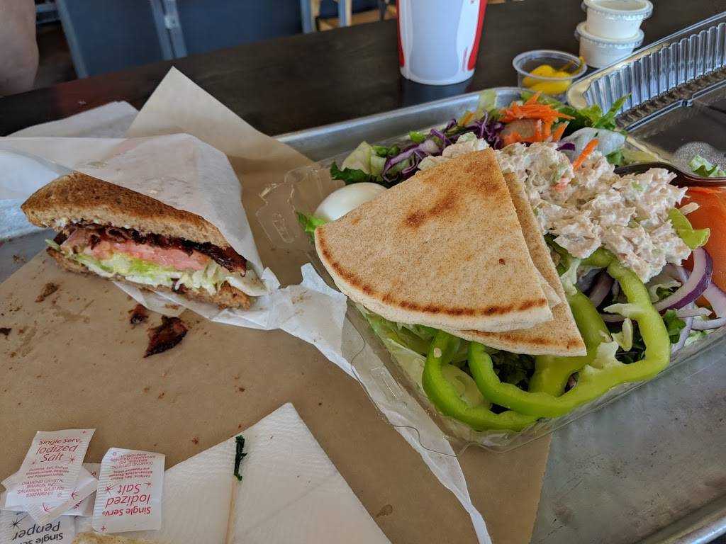 Angelos Burgers | restaurant | 2035 S Coast Hwy, Oceanside, CA 92054, USA | 7609679911 OR +1 760-967-9911