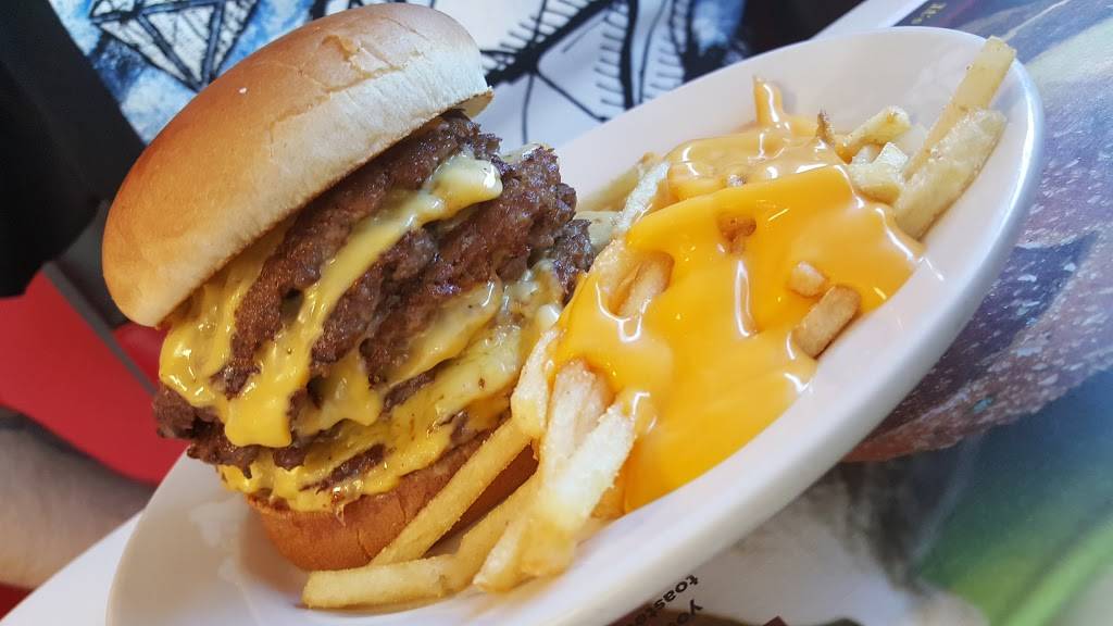 Steak n Shake | restaurant | 1000 W International Speedway Blvd, Daytona Beach, FL 32114, USA | 3862535283 OR +1 386-253-5283