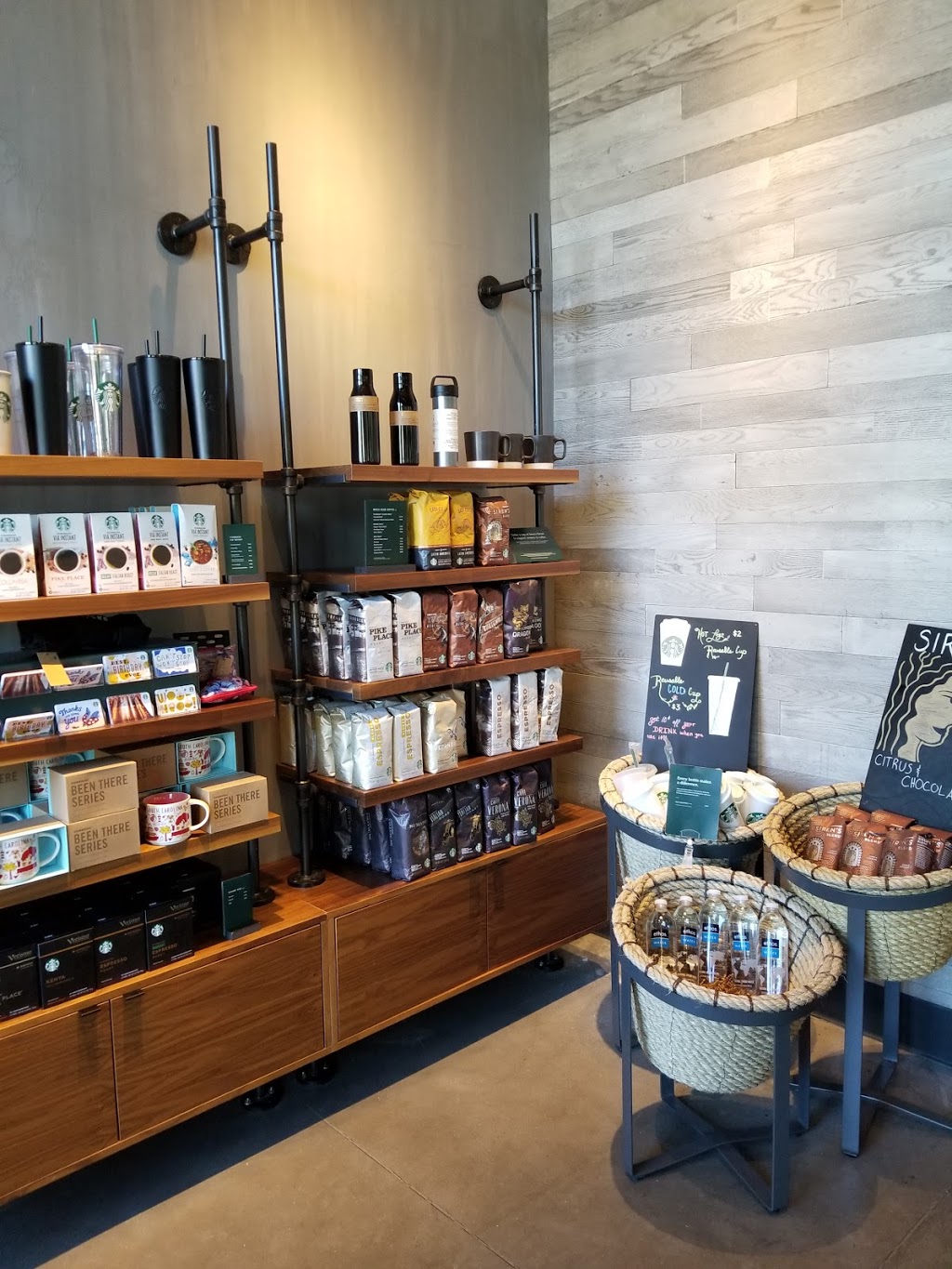 Starbucks | cafe | 24 Shelter Cove Ln Unit 51, Hilton Head Island, SC 29928, USA | 8438166456 OR +1 843-816-6456