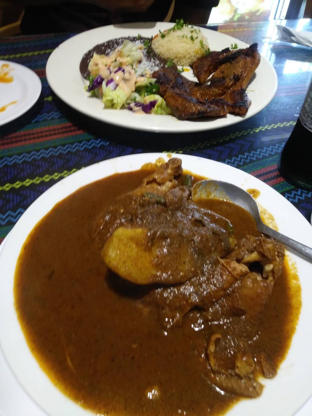 Mi Cocinita Chapina | restaurant | 1325 Venice Blvd, Los Angeles, CA 90006, USA | 2133811768 OR +1 213-381-1768