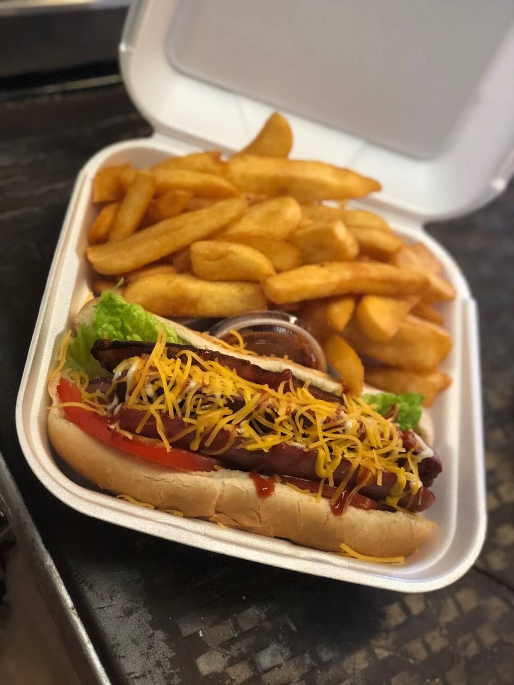 Family Kitchen &Grill | restaurant | 2650 Monte Diablo Ave, Stockton, CA 95204, USA | 2095655420 OR +1 209-565-5420