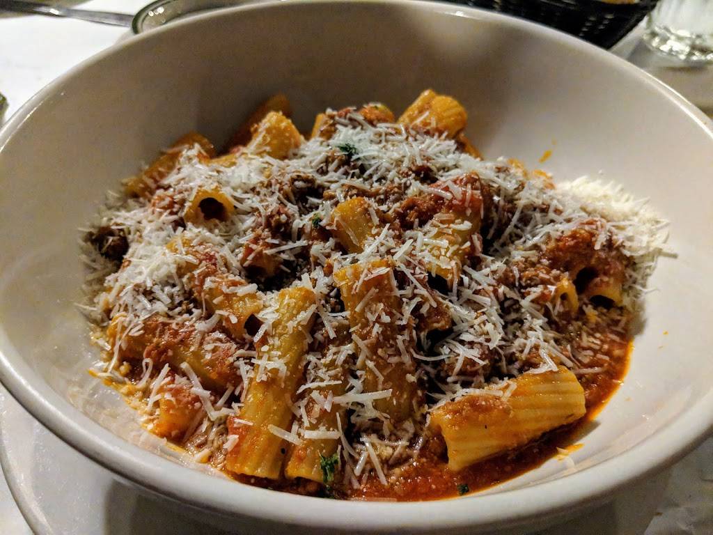 Ginos Restaurant & Pizzeria | restaurant | 7414 5th Ave, Brooklyn, NY 11209, USA | 7187481698 OR +1 718-748-1698