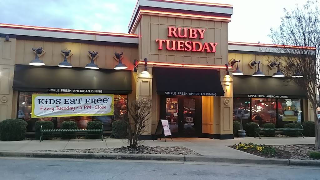 Ruby Tuesday | restaurant | 6 State Park Rd, Greenville, SC 29609, USA | 8642425017 OR +1 864-242-5017