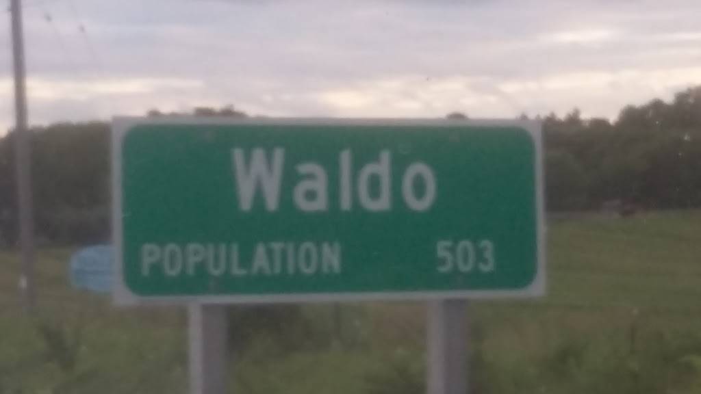 Chissys Pub & Grill | restaurant | 501 N Mill St, Waldo, WI 53093, USA | 9205288656 OR +1 920-528-8656