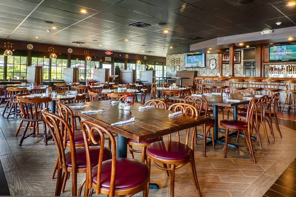 The Horse & Jockey | restaurant | #A 1155, Pasadena Ave S, St. Petersburg, FL 33707, USA | 7273454995 OR +1 727-345-4995