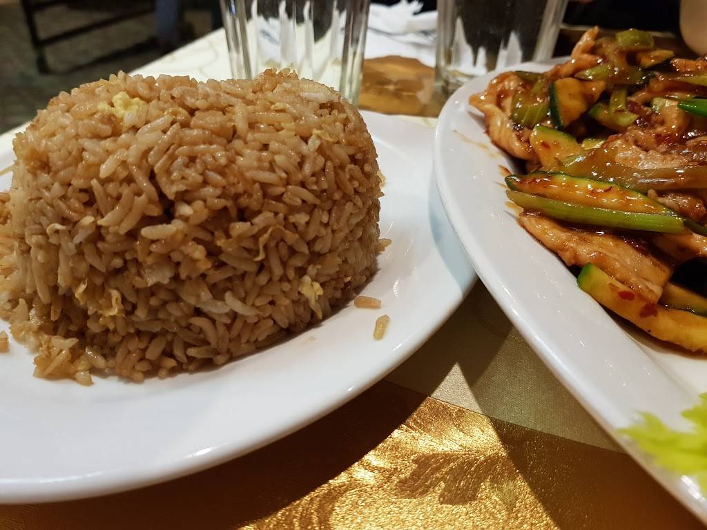 Red Star | restaurant | 13944 Michigan Ave, Dearborn, MI 48126, USA | 3135811451 OR +1 313-581-1451