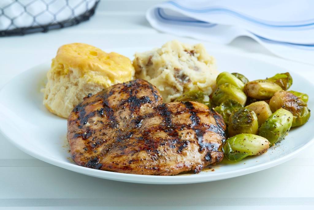 Streets Fine Chicken | restaurant | 3857 Cedar Springs Rd, Dallas, TX 75219, USA | 4699177140 OR +1 469-917-7140