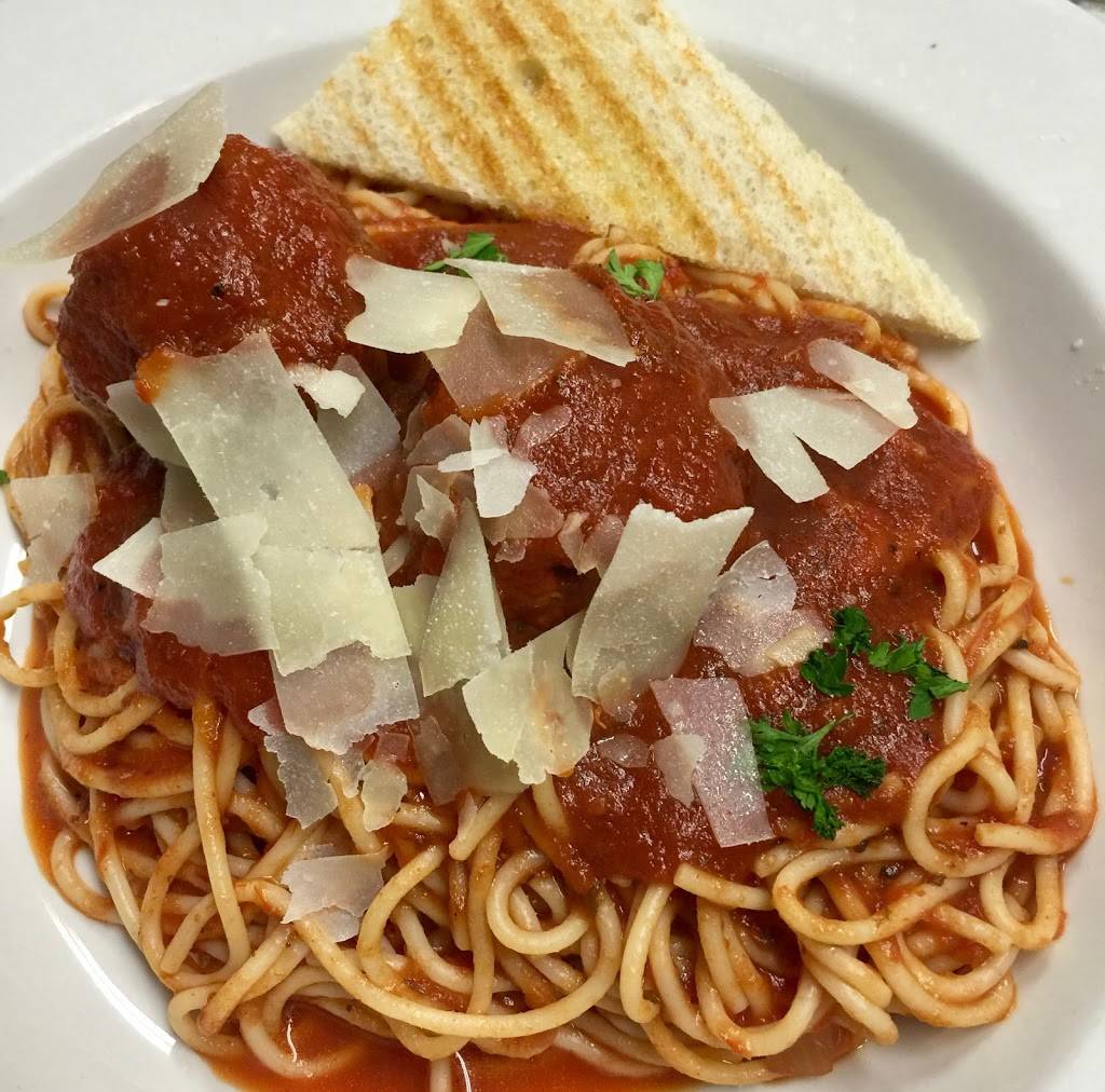 Andriaccios Restaurant | meal takeaway | 4837 W Lake Rd, Mayville, NY 14757, USA | 7167535200 OR +1 716-753-5200