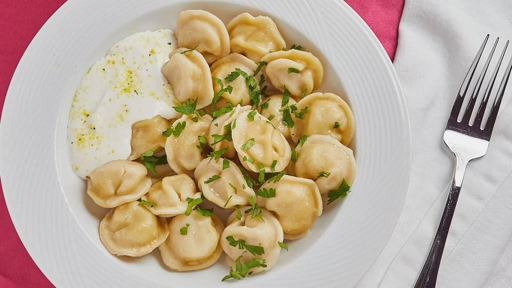 European Foods | restaurant | 13520 Aurora Ave N, Seattle, WA 98133, USA | 2063612583 OR +1 206-361-2583