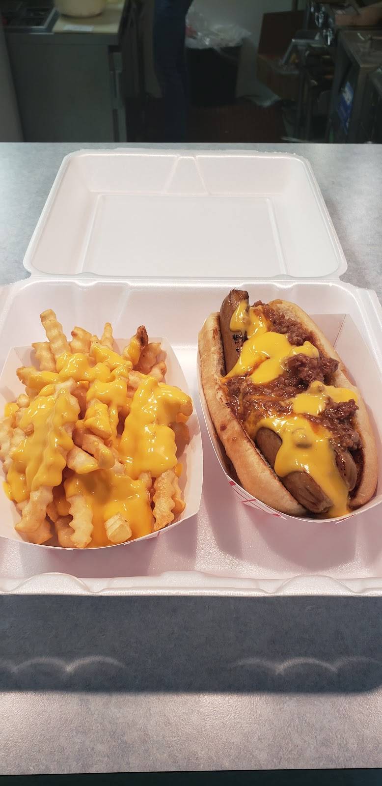 The Bolt Drive-In | restaurant | 624 S Des Moines St, Odebolt, IA 51458, USA | 7126682286 OR +1 712-668-2286