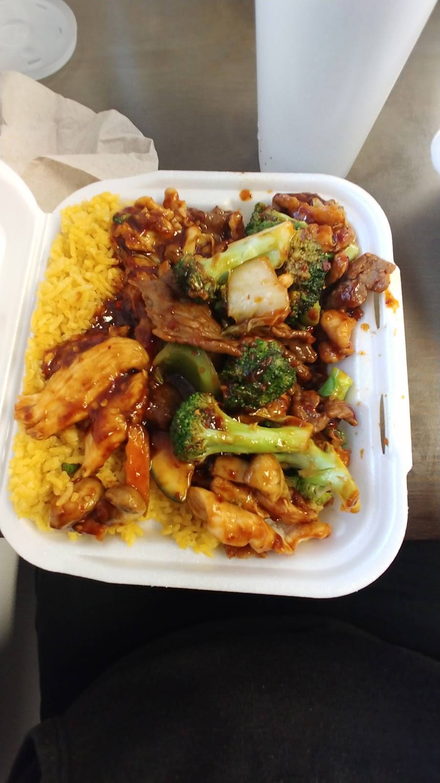 Green Tea Chinese Drive Thru | restaurant | 2276 E Mason St, Green Bay, WI 54302, USA | 9204688000 OR +1 920-468-8000