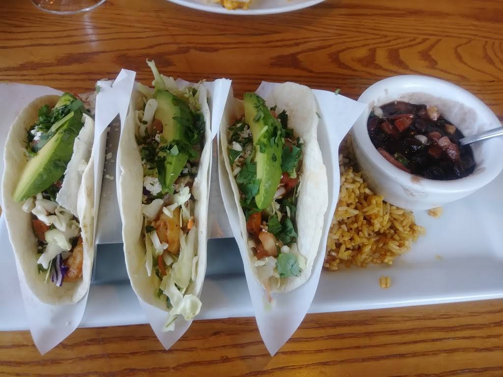 Chilis Grill & Bar | meal takeaway | 2030 W Grant Line Rd, Tracy, CA 95377, USA | 2098350687 OR +1 209-835-0687