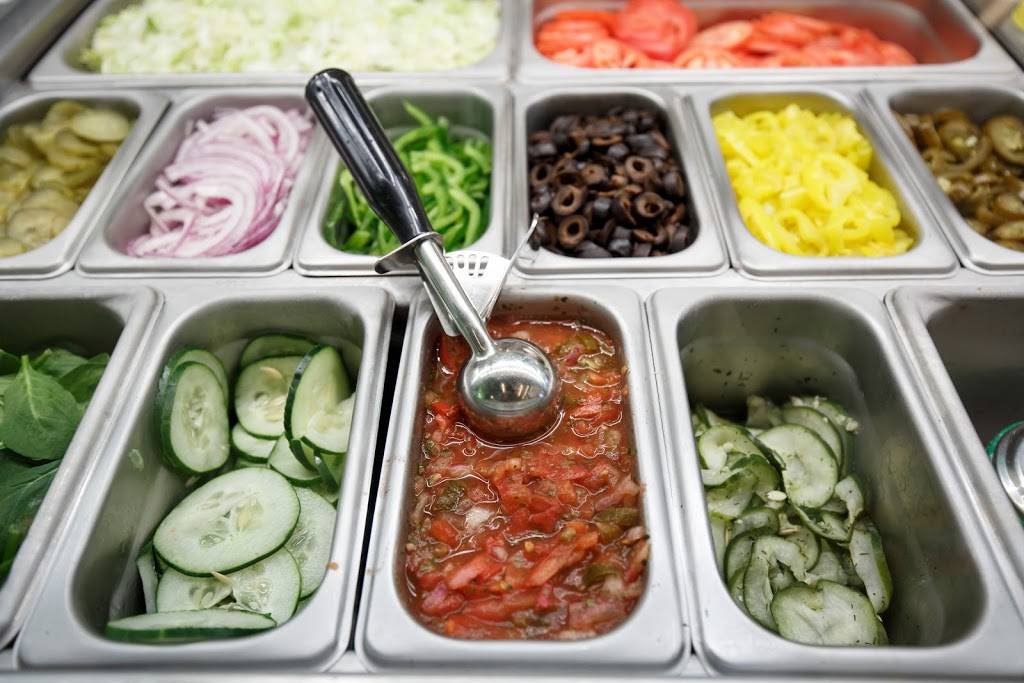 Subway Restaurants | restaurant | 2805 S Figueroa St, Los Angeles, CA 90007, USA | 2137454868 OR +1 213-745-4868