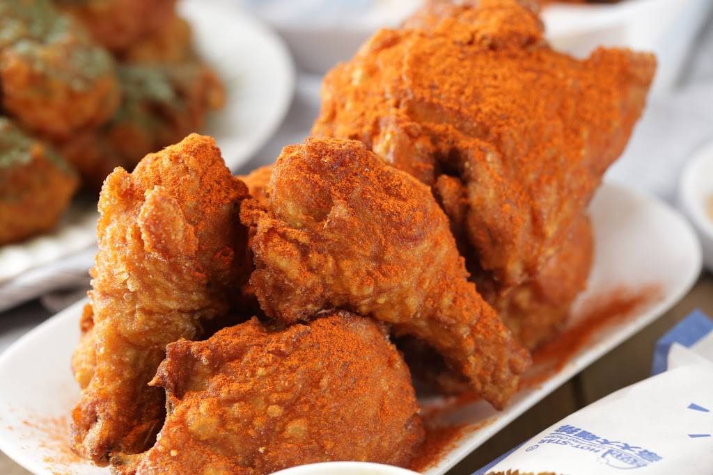 Hot Star Large Fried Chicken | restaurant | 4300 Steeles Ave E Unit F1, Markham, ON L3R 0N8, Canada | 9054709112 OR +1 905-470-9112