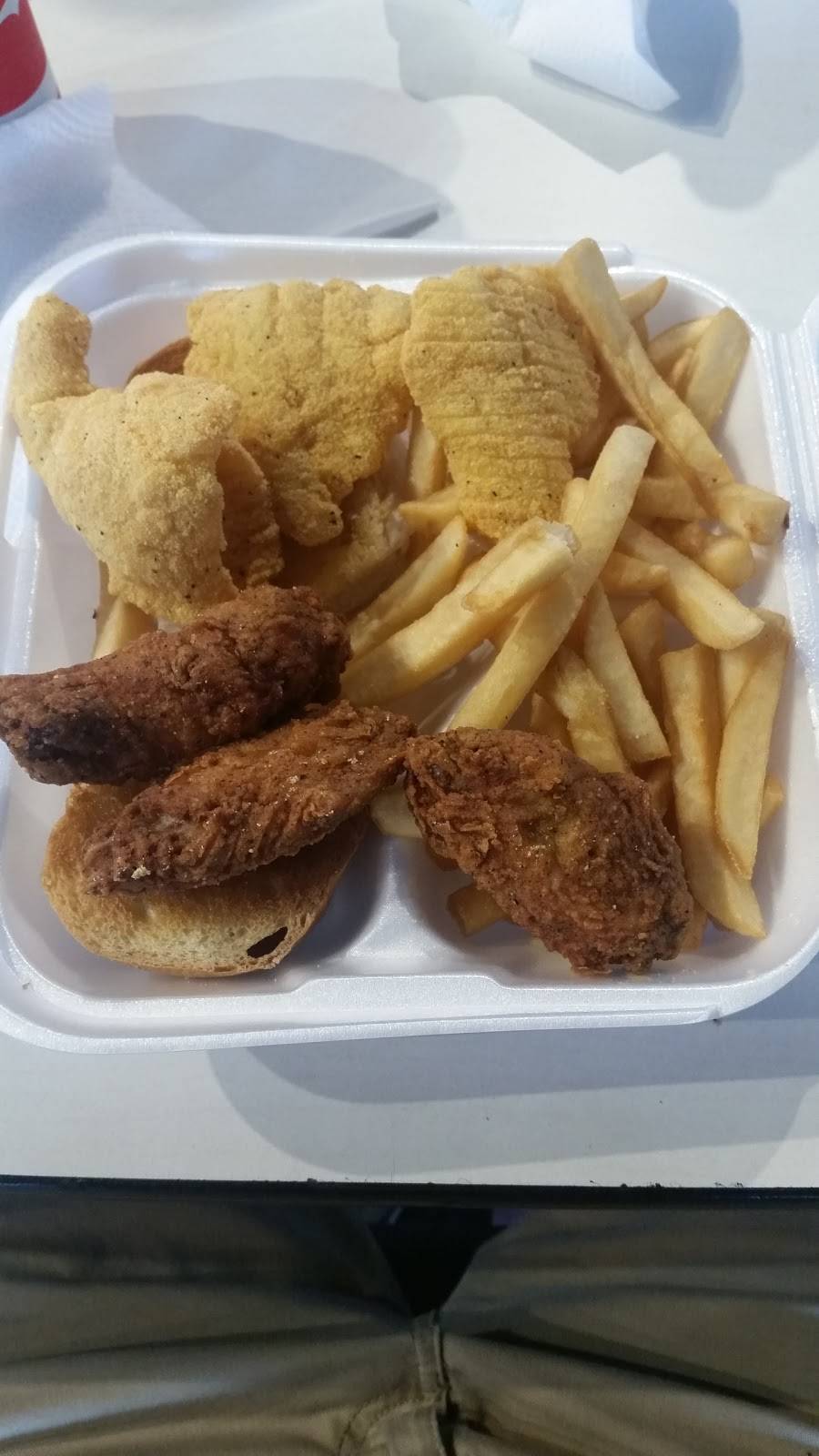 Bourbon Street Fish & grill | restaurant | 601 S Prairie Ave, Inglewood, CA 90301, USA | 3106713474 OR +1 310-671-3474