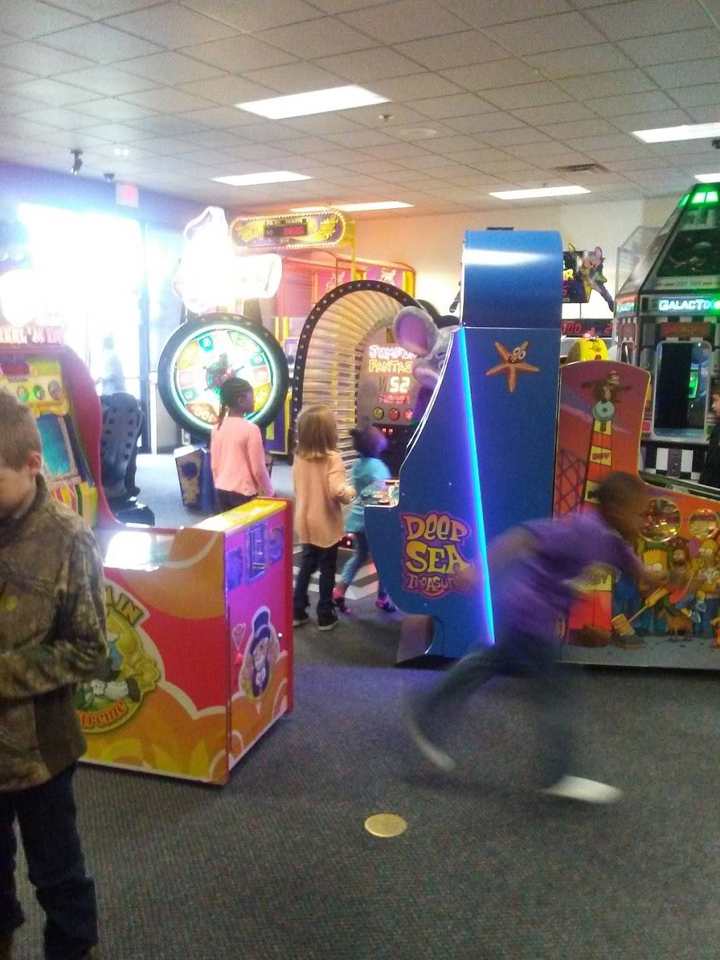 Chuck E. Cheeses | restaurant | 2701 David H McLeod Blvd, Florence, SC 29501, USA | 8436799436 OR +1 843-679-9436