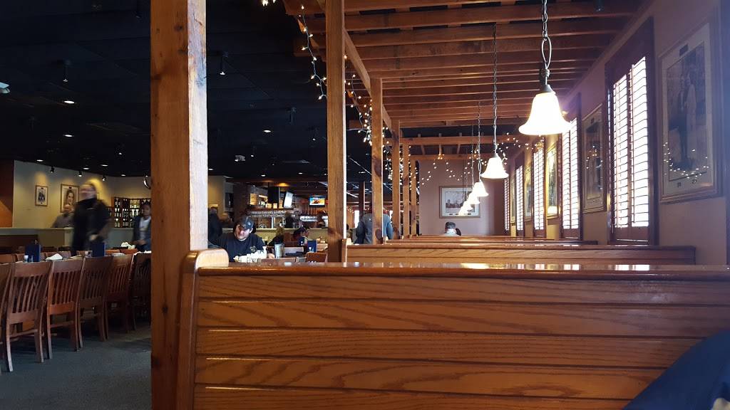 Carrabbas Italian Grill | restaurant | 210 W Day Rd, Mishawaka, IN 46545, USA | 5742479460 OR +1 574-247-9460